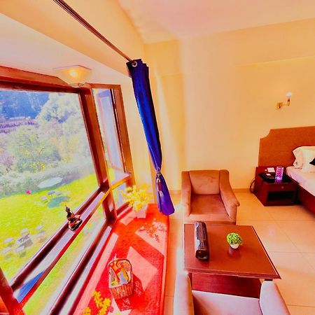 Sagar Resort !! Mountain View ! Luxury Stay ! Family Resort ! Private Parking ! Near Mall Road Маналі Екстер'єр фото