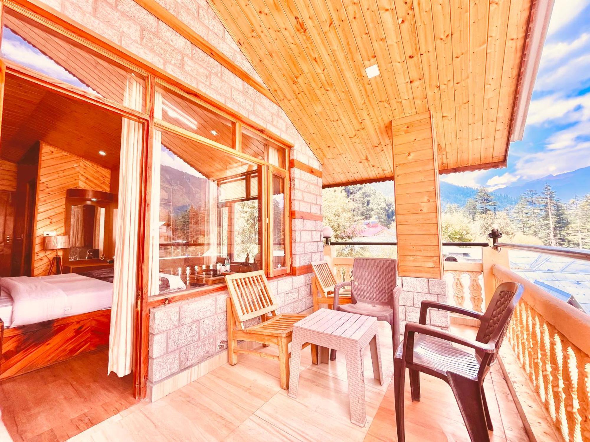 Sagar Resort !! Mountain View ! Luxury Stay ! Family Resort ! Private Parking ! Near Mall Road Маналі Екстер'єр фото