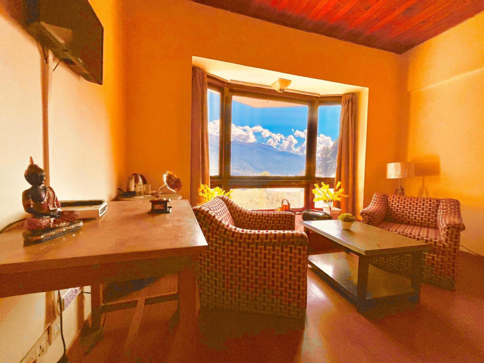 Sagar Resort !! Mountain View ! Luxury Stay ! Family Resort ! Private Parking ! Near Mall Road Маналі Екстер'єр фото